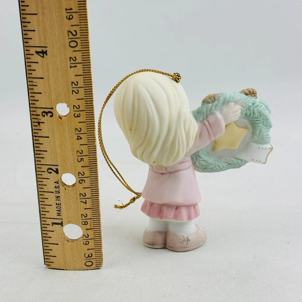 Precious Moments My Hope Is In You 2010 Dated Hanging Ornament‎ Porcelain Bisque